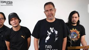 Keunikan Vokal Penyanyi Bunga Band yang Sulit Dilupakan