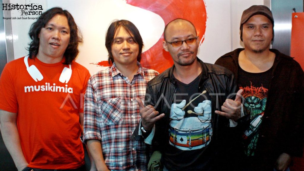 Penyanyi Musikimia dan 4 Lagu yang Selalu Dikenang Fans 3 Penyanyi Musikimia dan 4 Lagu yang Selalu Dikenang Fans