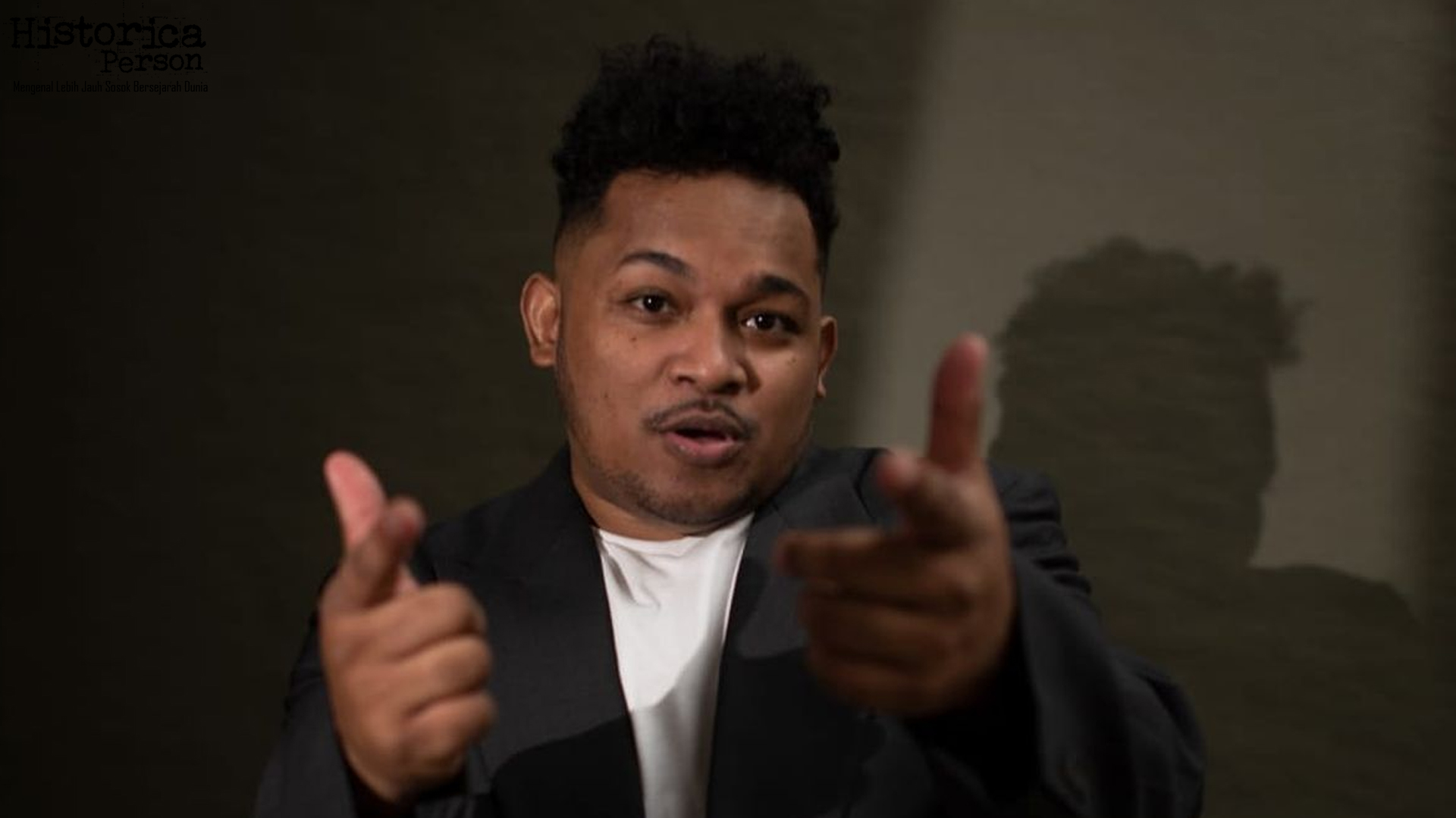 Albert Fakdawer: 5 Lagu Hits yang Wajib Ada di Playlist Kamu 4 Albert Fakdawer: 5 Lagu Hits yang Wajib Ada di Playlist Kamu