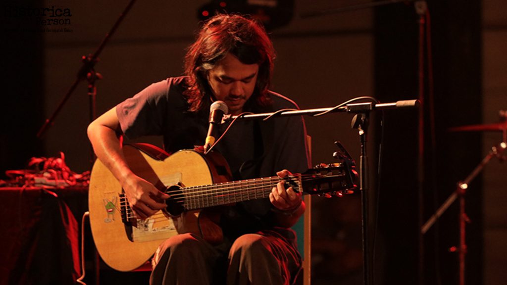 Musik Jason Ranti: 4 Album Baru yang Membentuk Kariernya 3 Musik Jason Ranti: 4 Album Baru yang Membentuk Kariernya