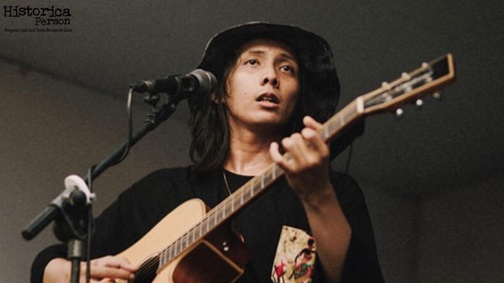 4 Fakta Unik Tentang Suara dan Gaya Bernyanyi Oscar Lolang 3 4 Fakta Unik Tentang Suara dan Gaya Bernyanyi Oscar Lolang