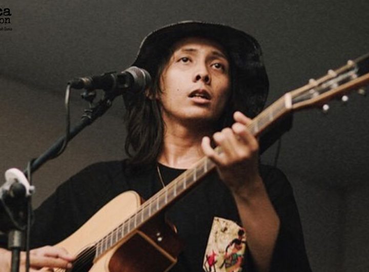 4 Fakta Unik Tentang Suara dan Gaya Bernyanyi Oscar Lolang