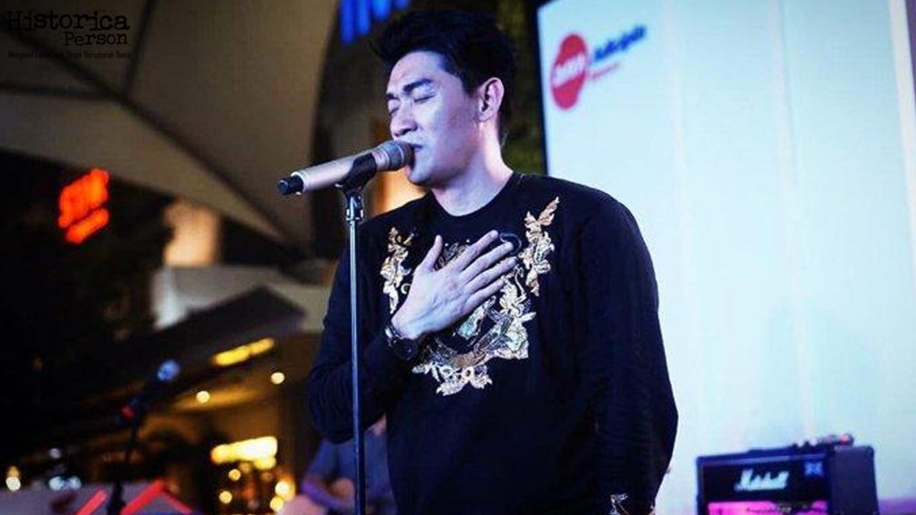 Ifan Seventeen: 4 Harmoni Lagu yang Jadi Warisan Musik Populer 3 Ifan Seventeen: 4 Harmoni Lagu yang Jadi Warisan Musik Populer