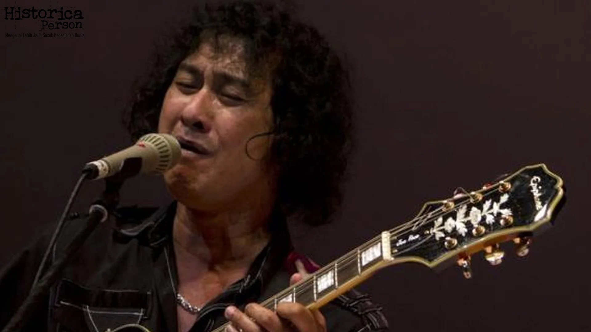 Mus Mujiono: 5 Lagu Hits yang Bikin Kamu Langsung Nostalgia