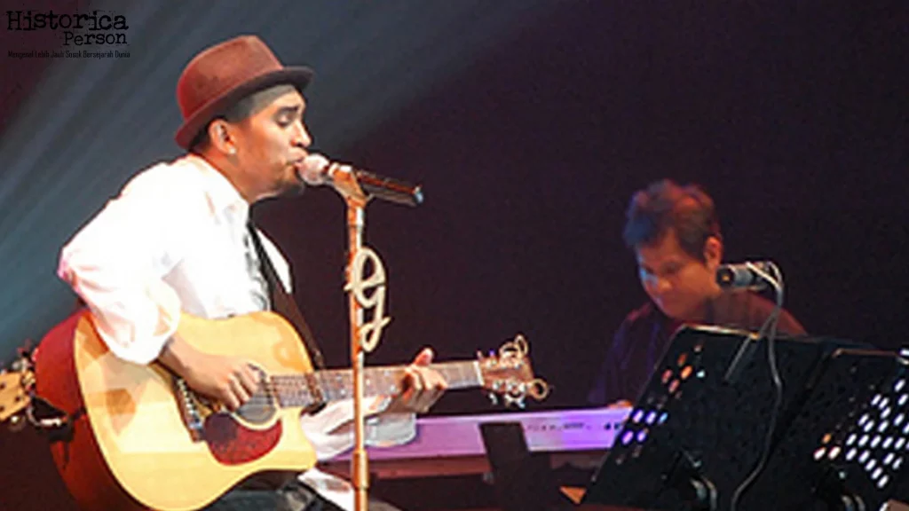 Glenn Fredly Bisa Menjadi Inspirasi Dengan 4 Lagu Yang Abadi