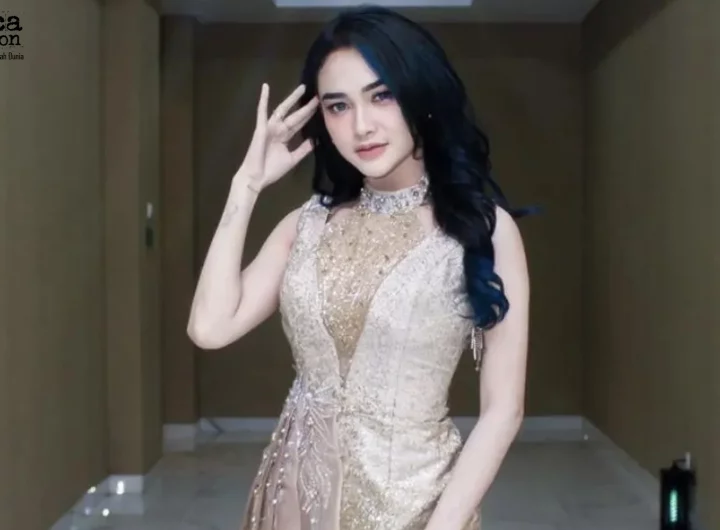 Arlida Putri Penyanyi Dangdut Dengan 5 Suara Merdu Asli