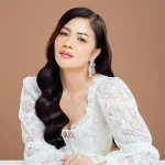 Hesty Aryatura 5 Gaya Bernyanyi Khas Yang Membius Pendengar Megah